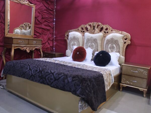 Alibert Furniture royal bed